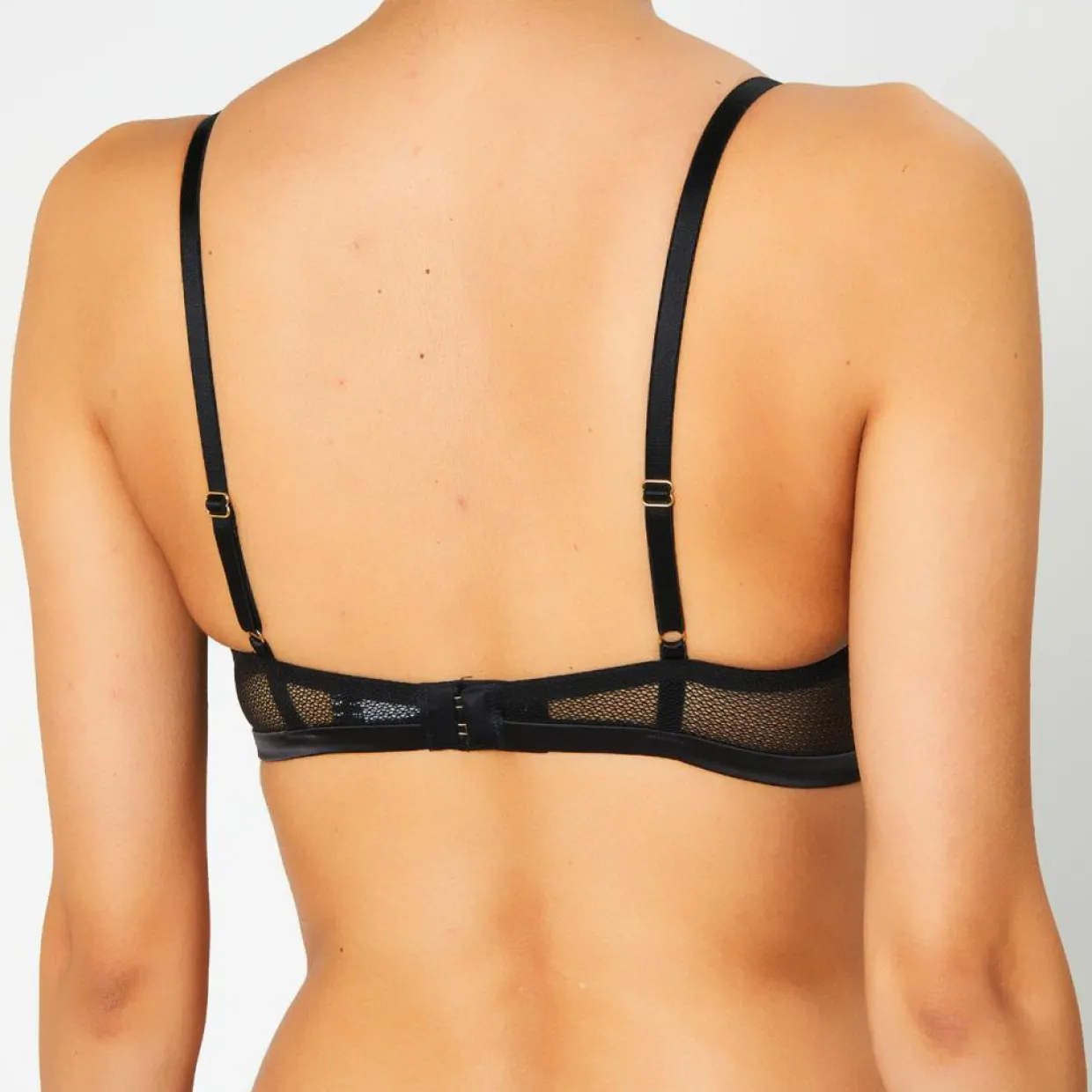 Femme Huit Lingerie, Nuit^Soutien-gorge avec armatures en Soie mélangée Captive noir