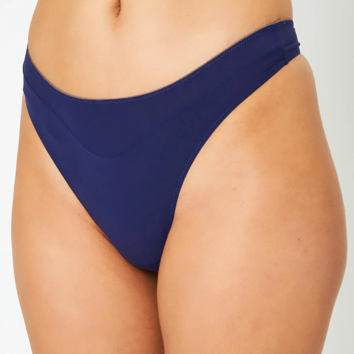 Tanga Skin 02 bleu marine-Huit Hot