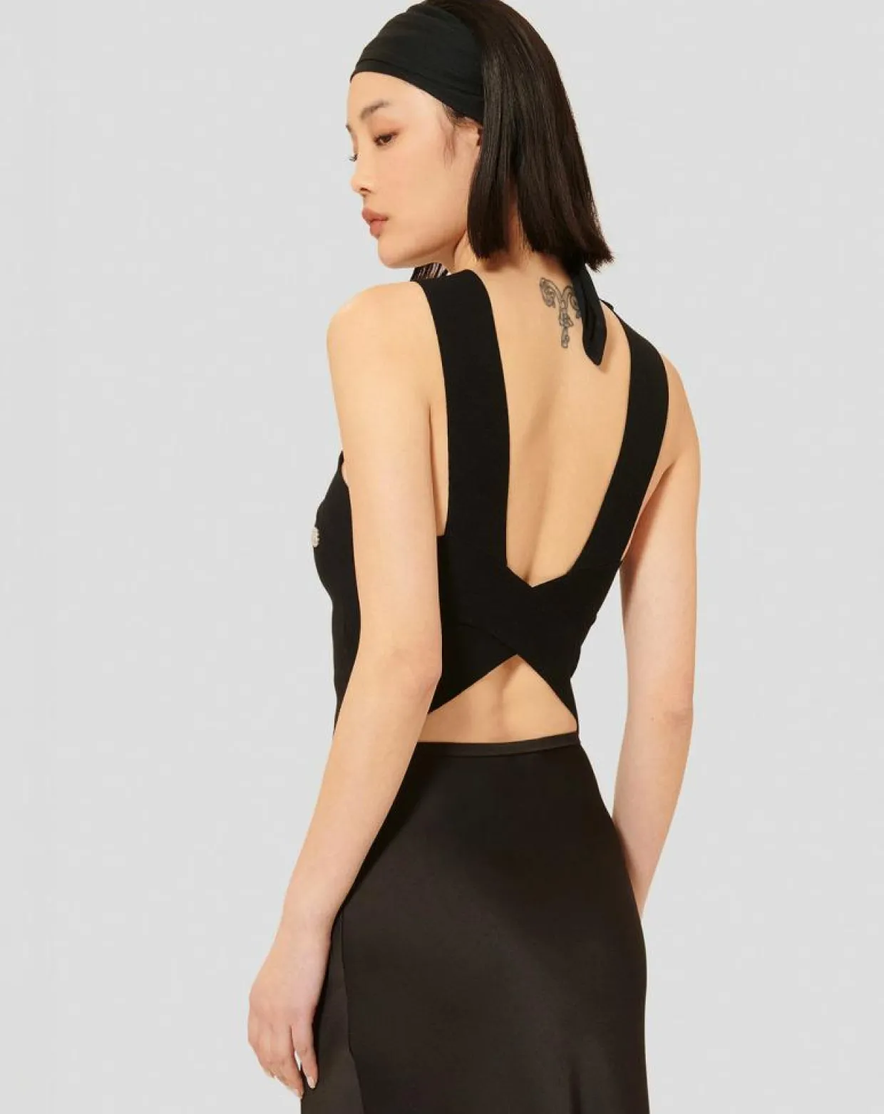 Top en maille Prana noir-Tara Jarmon