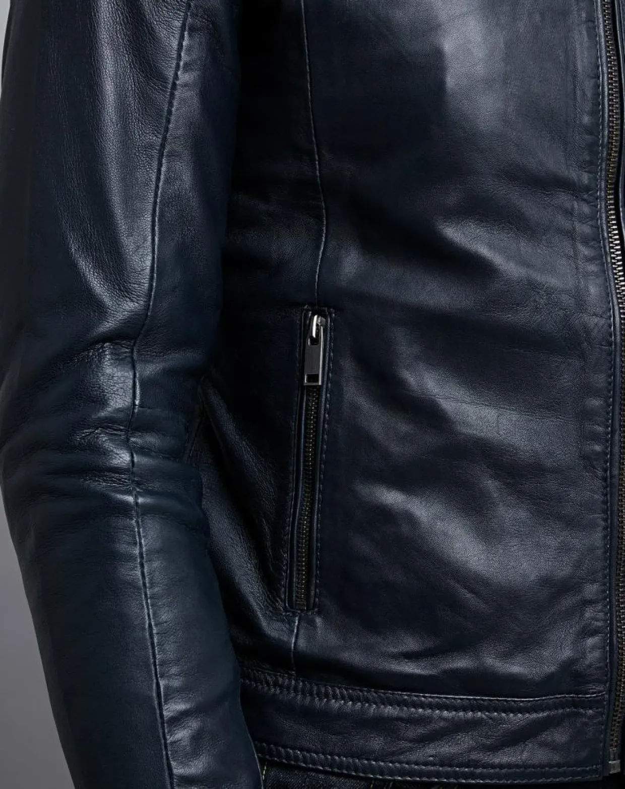 Homme Chyston Vestes, Blousons^Veste en Cuir Raphaël bleu marine